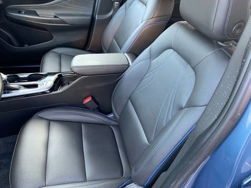 Used 2025 Buick Envista Sport Touring w/ Convenience I Package FWD image 16