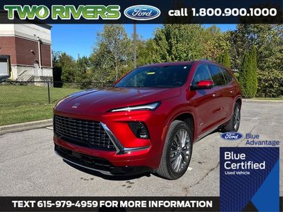 Used 2025 Buick Enclave Avenir w/ Trailering Package, 5000 lbs.