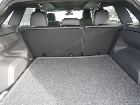 New 2026 Volkswagen Atlas Cross Sport SEL Premium R-Line image 6