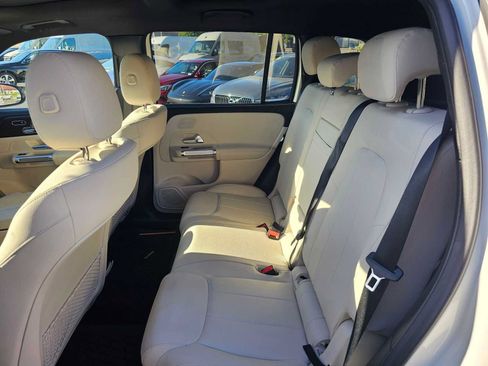 Used 2026 Mercedes-Benz GLB 250 image 14