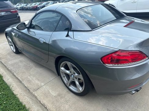 Used 2011 BMW Z4 sDrive30i RWD image 4