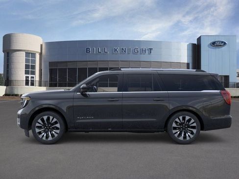 New 2026 Ford Expedition Max Platinum w/ Driver's Package AWD/4WD image 4