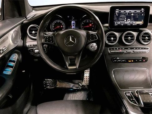 Used 2019 Mercedes-Benz GLC 300 4MATIC Coupe image 5