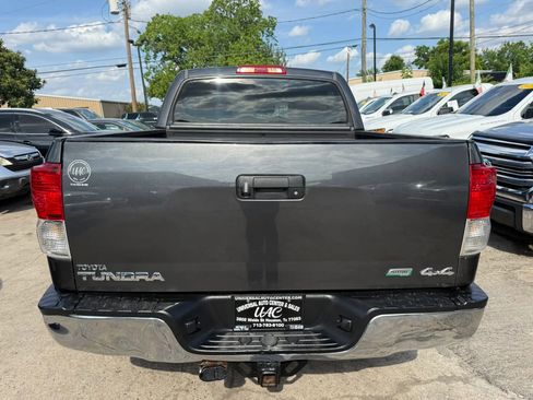 Used 2012 Toyota Tundra 4x4 CrewMax w/ TRD Off-Road Pkg image 6