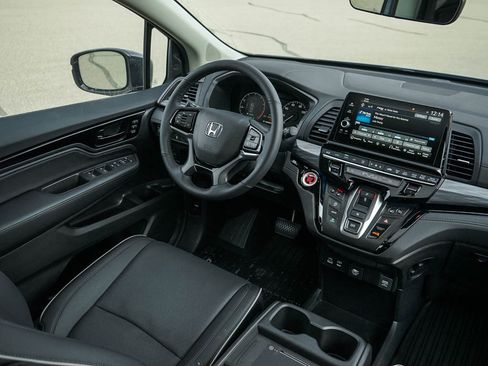 New 2026 Honda Odyssey Elite image 15