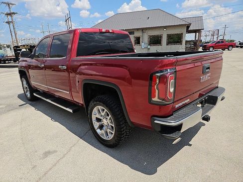 Used 2018 GMC Sierra 1500 SLT w/ Texas SLT Premium Package RWD image 4