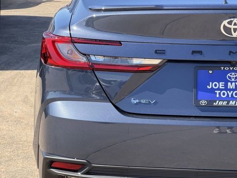 Certified 2026 Toyota Camry SE FWD image 10