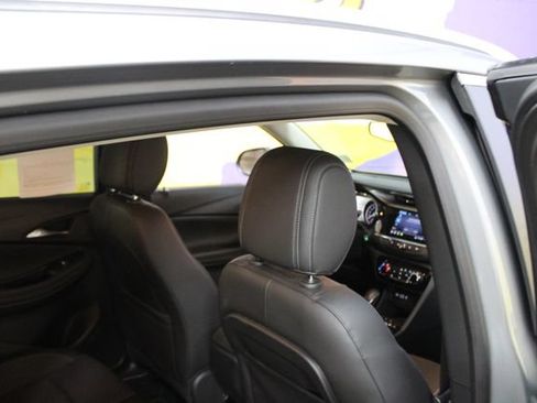Used 2023 Buick Encore GX Preferred w/ Sport Touring Package AWD/4WD image 10