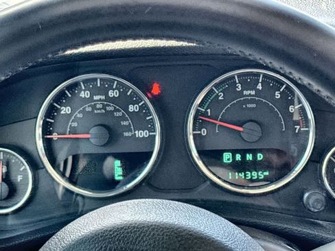 Used 2015 Jeep Wrangler Unlimited Sport w/ Quick Order Package 24S image 24