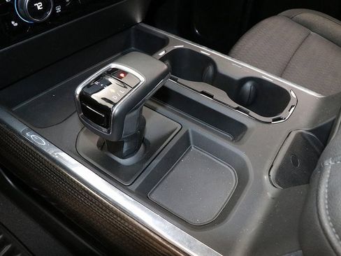 Used 2024 Chevrolet Silverado 1500 RST image 23