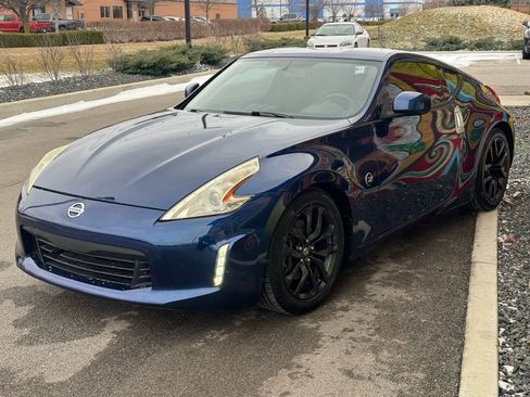 Used 2017 Nissan 370Z Coupe image 9