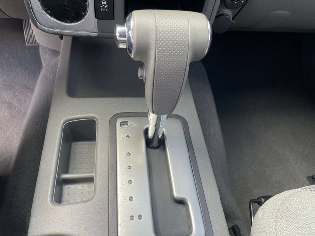 Used 2019 Nissan Frontier SV RWD image 16