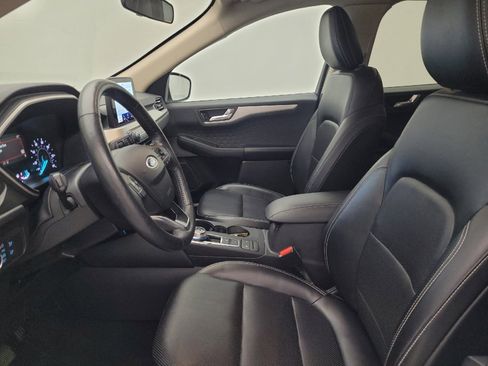 Used 2020 Ford Escape SEL FWD image 17