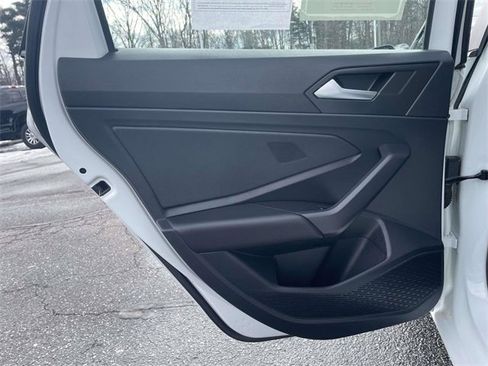 Used 2019 Volkswagen Jetta R-Line w/ R-Line Cold Weather Package image 14