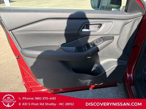 New 2026 Nissan Rogue SV image 11