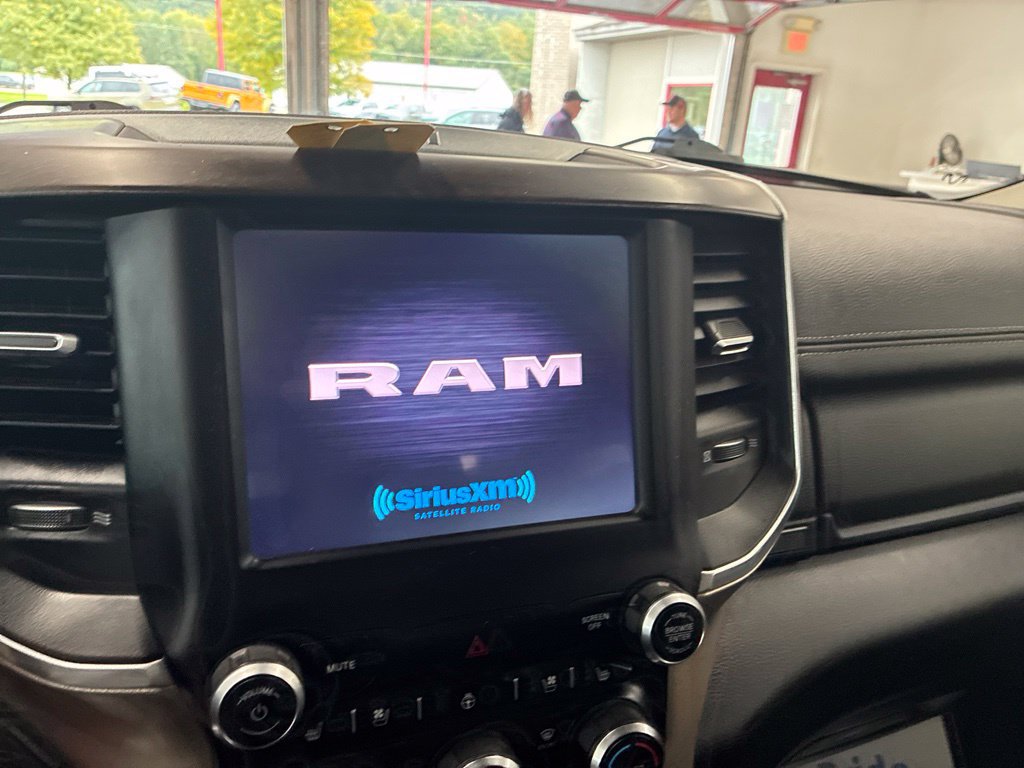 Used 2022 RAM 1500 Laramie w/ Off Road Group AWD/4WD image 52