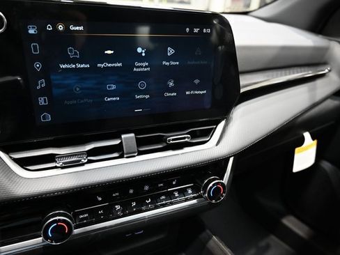 New 2026 Chevrolet Equinox LT w/ Convenience Package II image 14