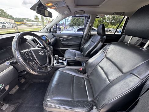 Used 2018 Honda Pilot EX-L image 11