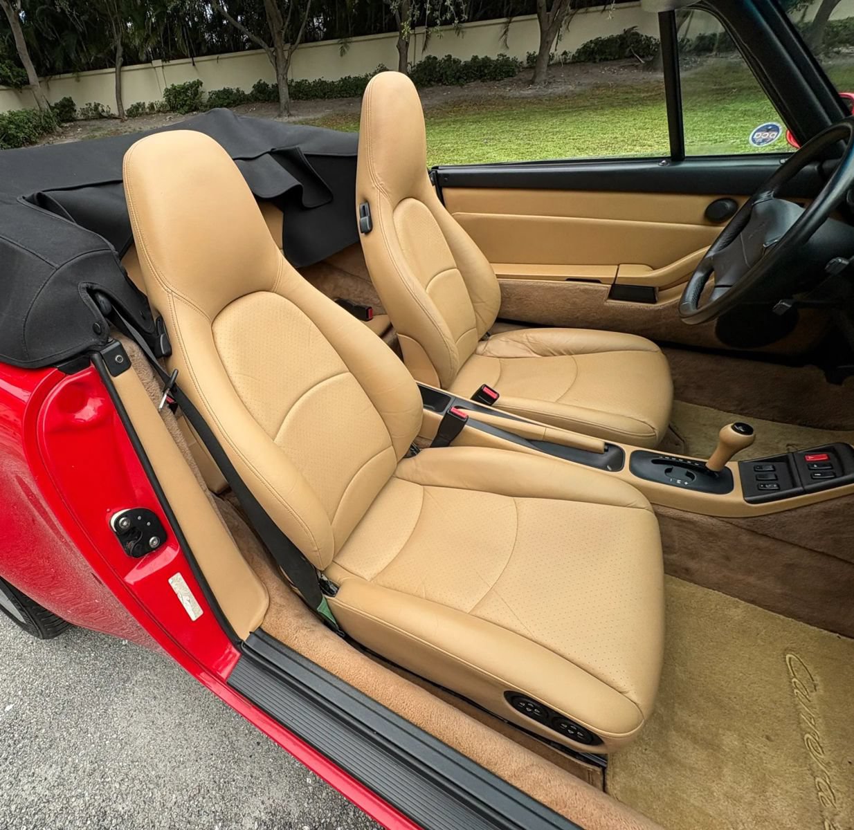 Used 1998 Porsche 911 Cabriolet image 41