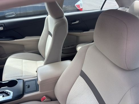 Used 2013 Toyota Camry LE FWD image 6