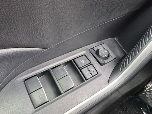 Certified 2025 Toyota RAV4 XLE image 31