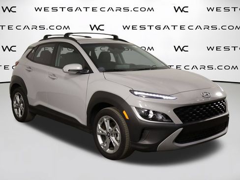 Used 2023 Hyundai Kona SEL FWD image 38