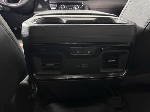 Used 2023 GMC Sierra 1500 AT4 w/ AT4 Premium Package image 18