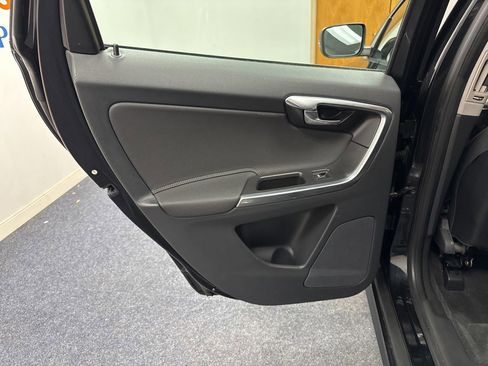 Used 2014 Volvo XC60 3.2 image 11