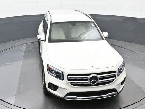 Used 2020 Mercedes-Benz GLB 250 image 28