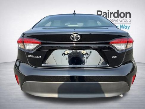 Used 2024 Toyota Corolla LE w/ LE Convenience Package FWD image 6