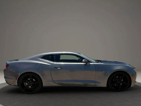 Used 2022 Chevrolet Camaro LT RWD image 26