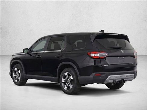 Used 2023 Honda Pilot EX-L image 5