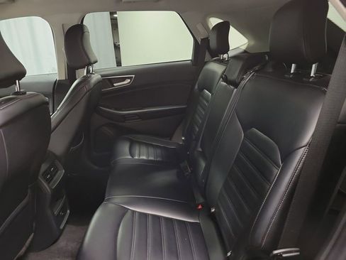 Used 2024 Ford Edge SEL image 19