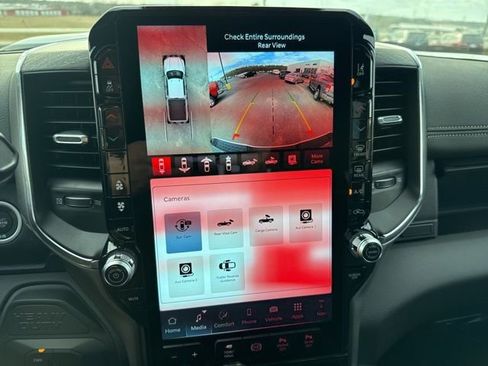 New 2026 RAM 2500 Laramie AWD/4WD image 48
