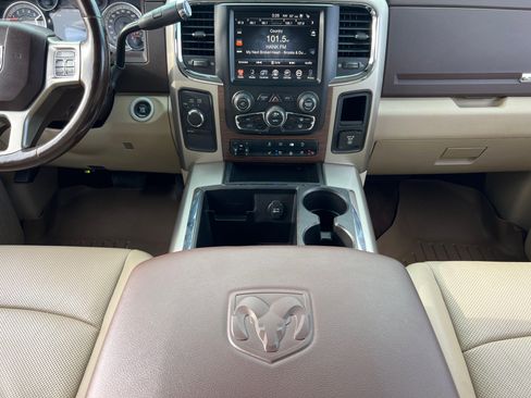 Used 2015 RAM 2500 Laramie image 17