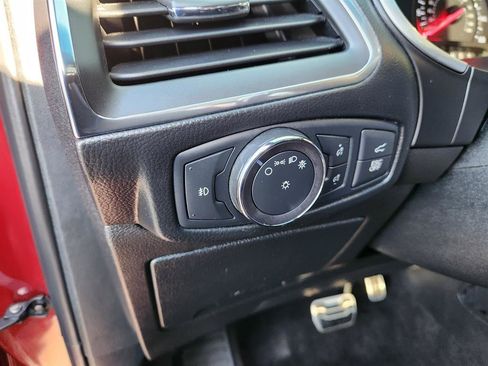 Used 2019 Ford Edge ST w/ Equipment Group 401A image 33