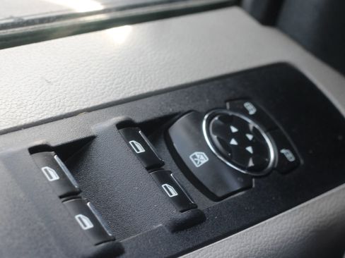 Used 2019 Ford F250 XL w/ STX Appearance Package AWD/4WD image 18