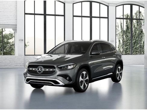 Used 2025 Mercedes-Benz GLA 250 image 39
