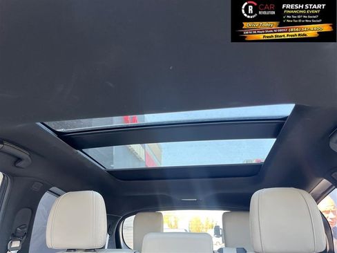 Used 2019 INFINITI QX60 Luxe w/ Limited Package image 17