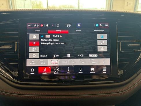 Certified 2025 Dodge Durango R/T image 21