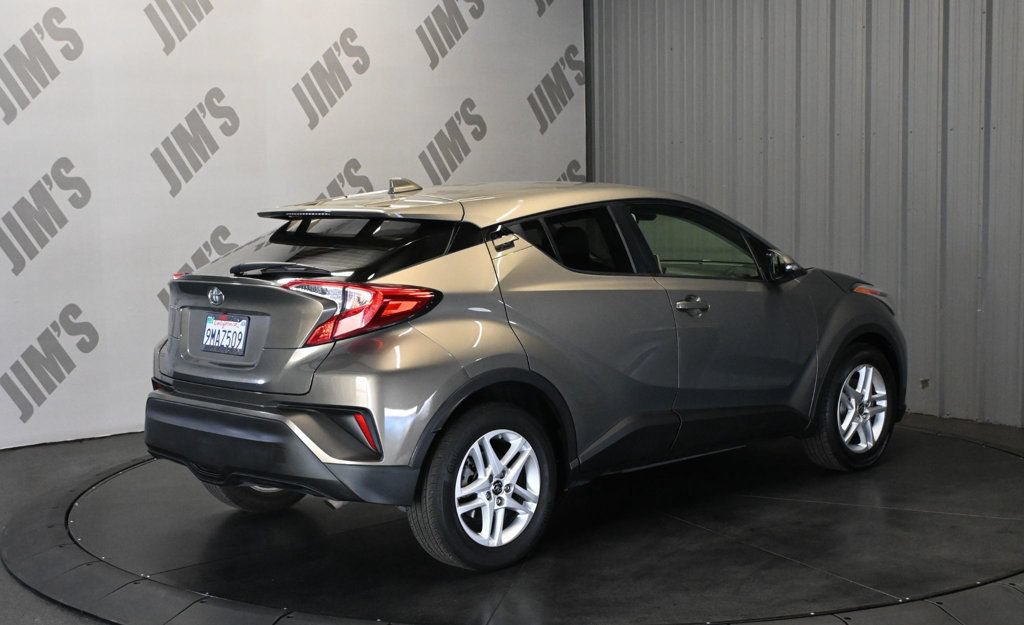 Used 2021 Toyota C-HR LE FWD image 5
