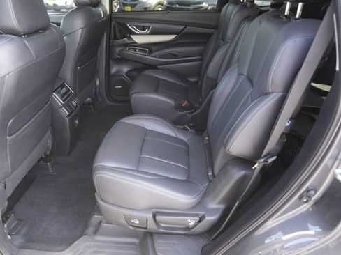 Used 2022 Subaru Ascent Limited w/ Technology Package image 13