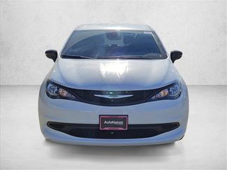 New 2025 Chrysler Voyager LX video 2