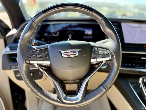 Used 2023 Cadillac Escalade ESV Premium Luxury w/ LPO, Radiant Package image 10