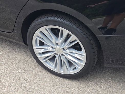 New 2025 Cadillac CT4 Premium Luxury image 17