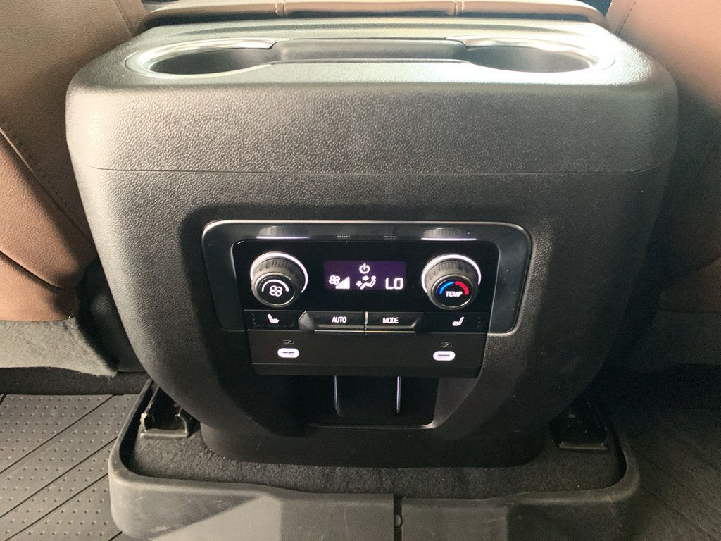 Used 2023 Chevrolet Tahoe High Country AWD/4WD image 19
