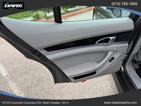 Used 2013 Porsche Panamera Platinum Edition RWD image 28