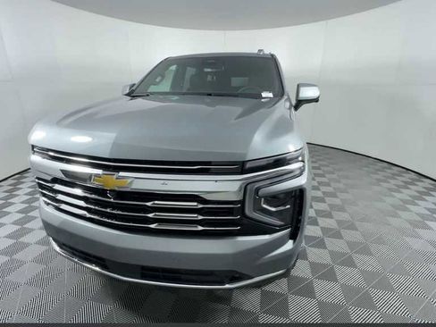 New 2026 Chevrolet Suburban LT w/ Comfort Package image 5