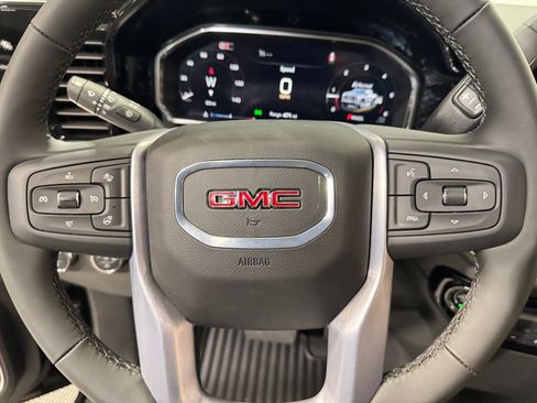 New 2026 GMC Sierra 1500 Elevation image 15