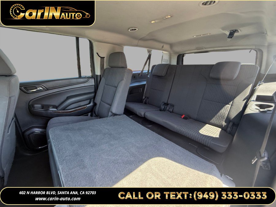 Used 2018 Chevrolet Suburban LS RWD image 33